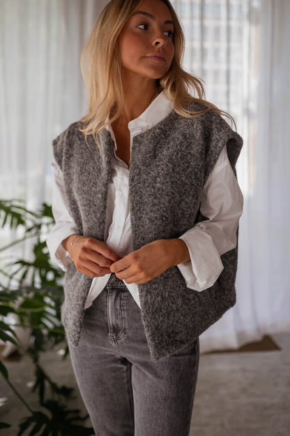 Grey Lander Sleeveless Cardigan